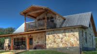 Concan Living & Real Estate