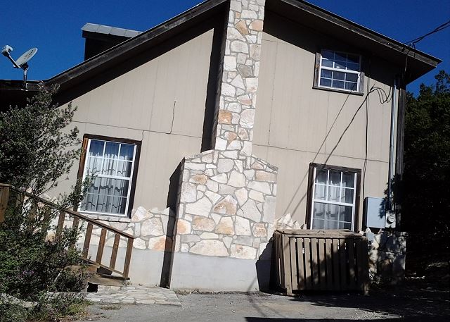 Frio River Co. Real Estate